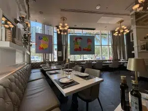 Baires Grill Miami Beach dining room