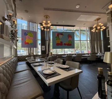 Baires Grill Miami Beach dining room