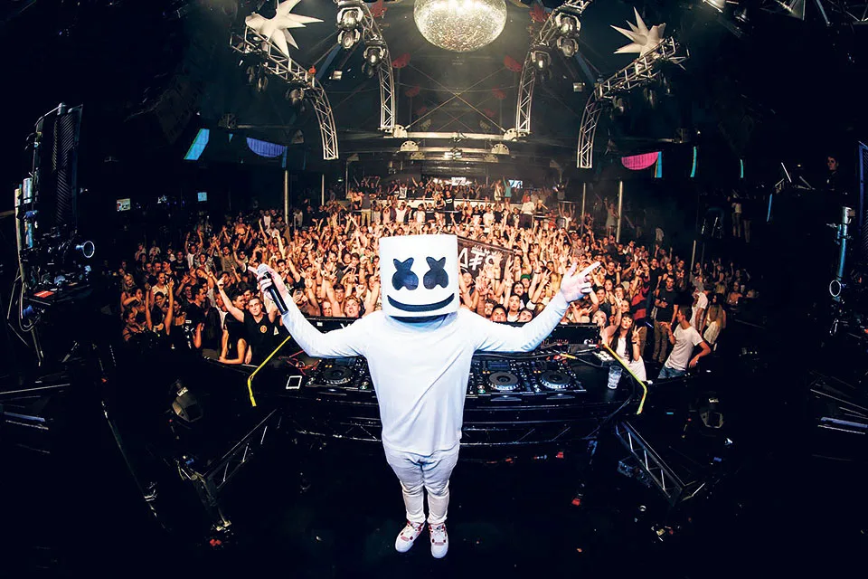 Marshmello on stage at New Years Eve Miami 2026 at Bayfront Park, delivering explosive EDM hits and festival vibes.