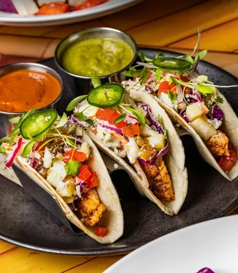 Lunch at Mango’s Tropical Cafe with delicious plates and a lively tropical restaurant atmosphere