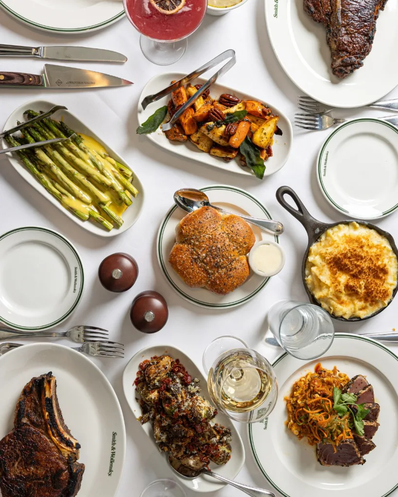 Weekend brunch at Smith & Wollensky Miami Beach featuring classic brunch dishes and waterfront views